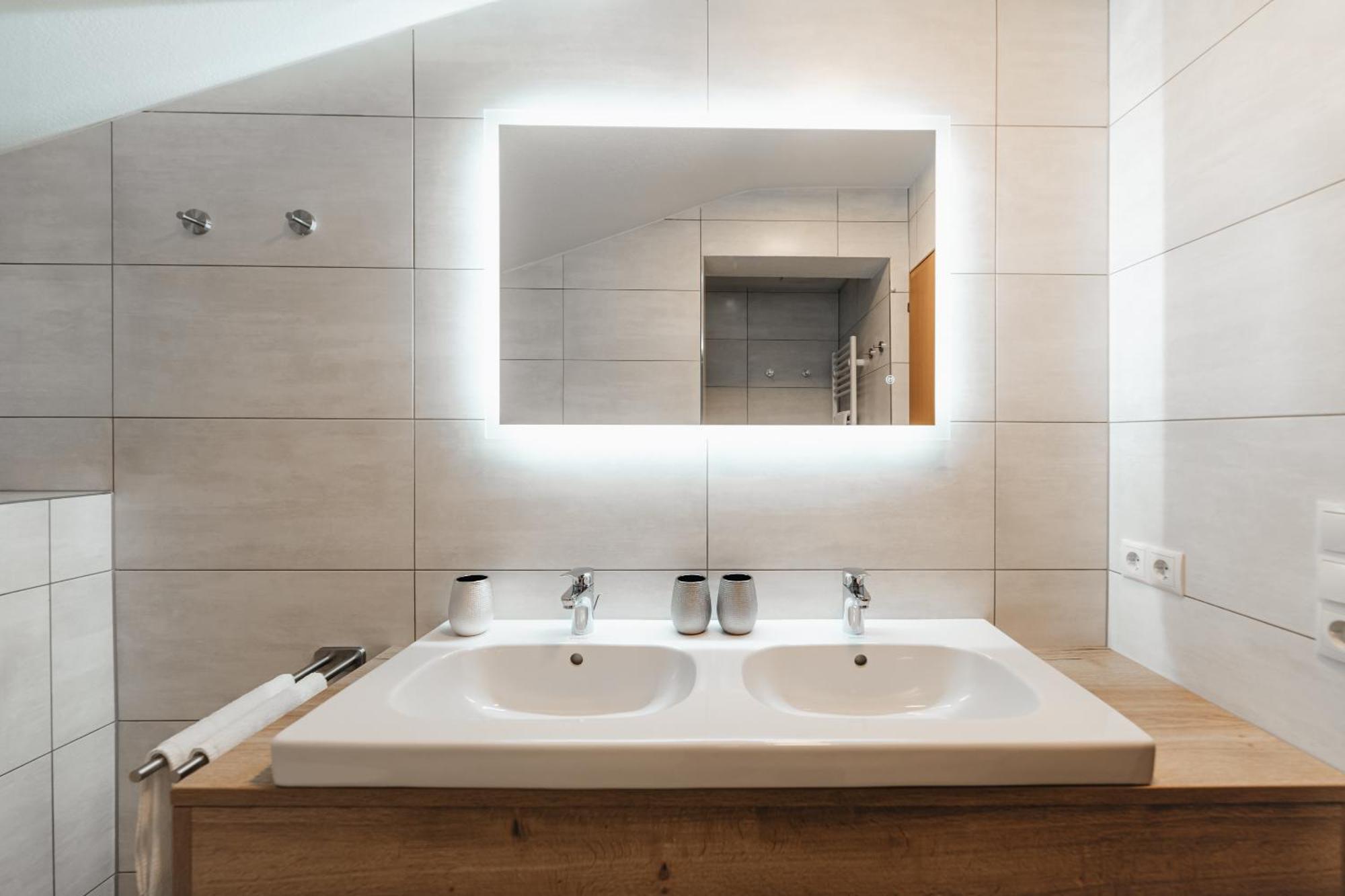 Alpenzeit Zillertal Apartments Zell am Ziller Ngoại thất bức ảnh