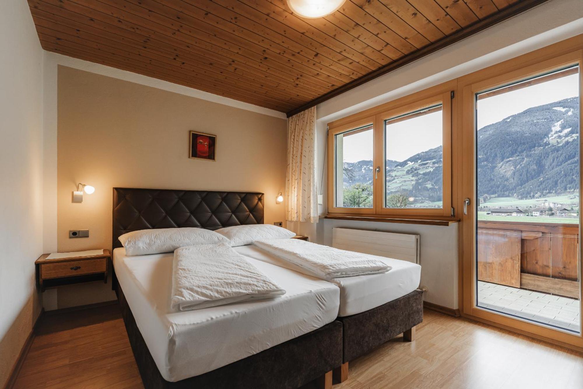 Alpenzeit Zillertal Apartments Zell am Ziller Phòng bức ảnh